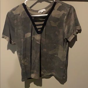 Camo tee